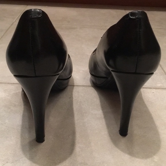 Marc Fisher black pumps - Picture 3 of 7